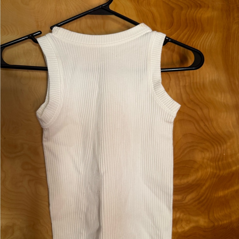 Aura Classic White Ribbed Tank Top